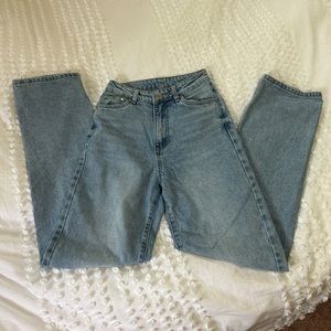 Women’s straight leg jeans size xs
